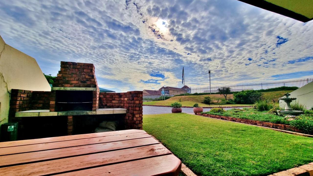 Settler Sands Resort - Holsboer Vacations Port Alfred Exterior photo