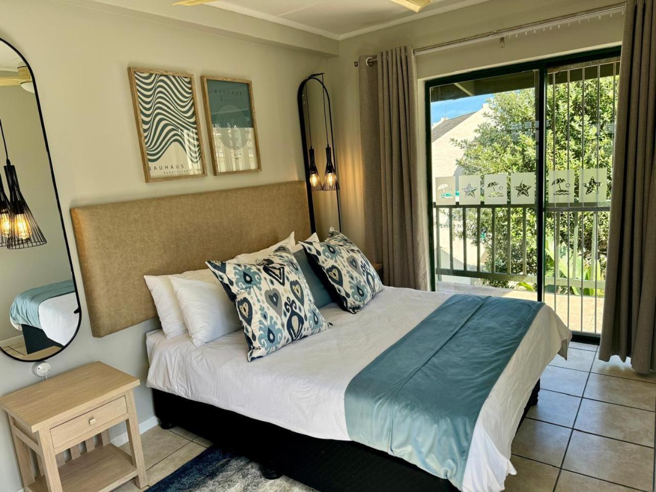 Settler Sands Resort - Holsboer Vacations Port Alfred Exterior photo